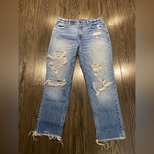 Abercrombie High Rise Girlfriend Jeans size 6